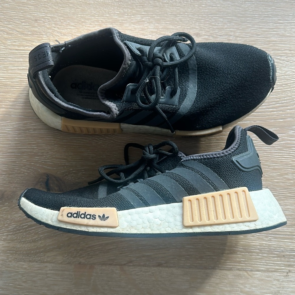 adidas Originals Women’s NMD R1 Shoes